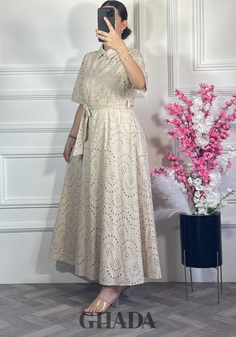 Robe brodée demi manches - Beige