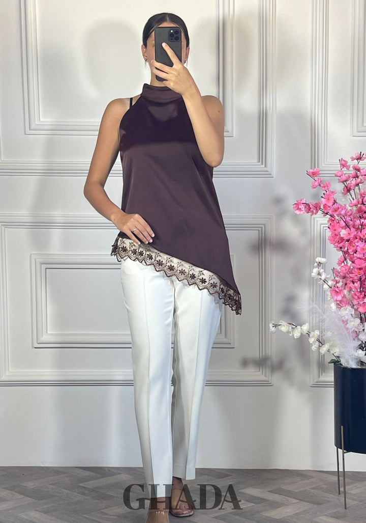 Top satiné avec dentelle - Marron chocolat