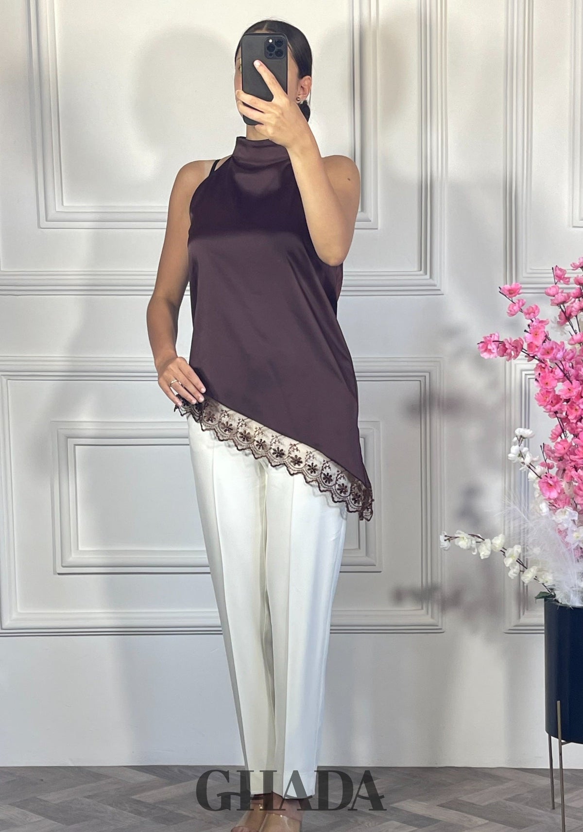 Top satiné avec dentelle - Marron chocolat vue complète - chemise femme - GHADA FASHION