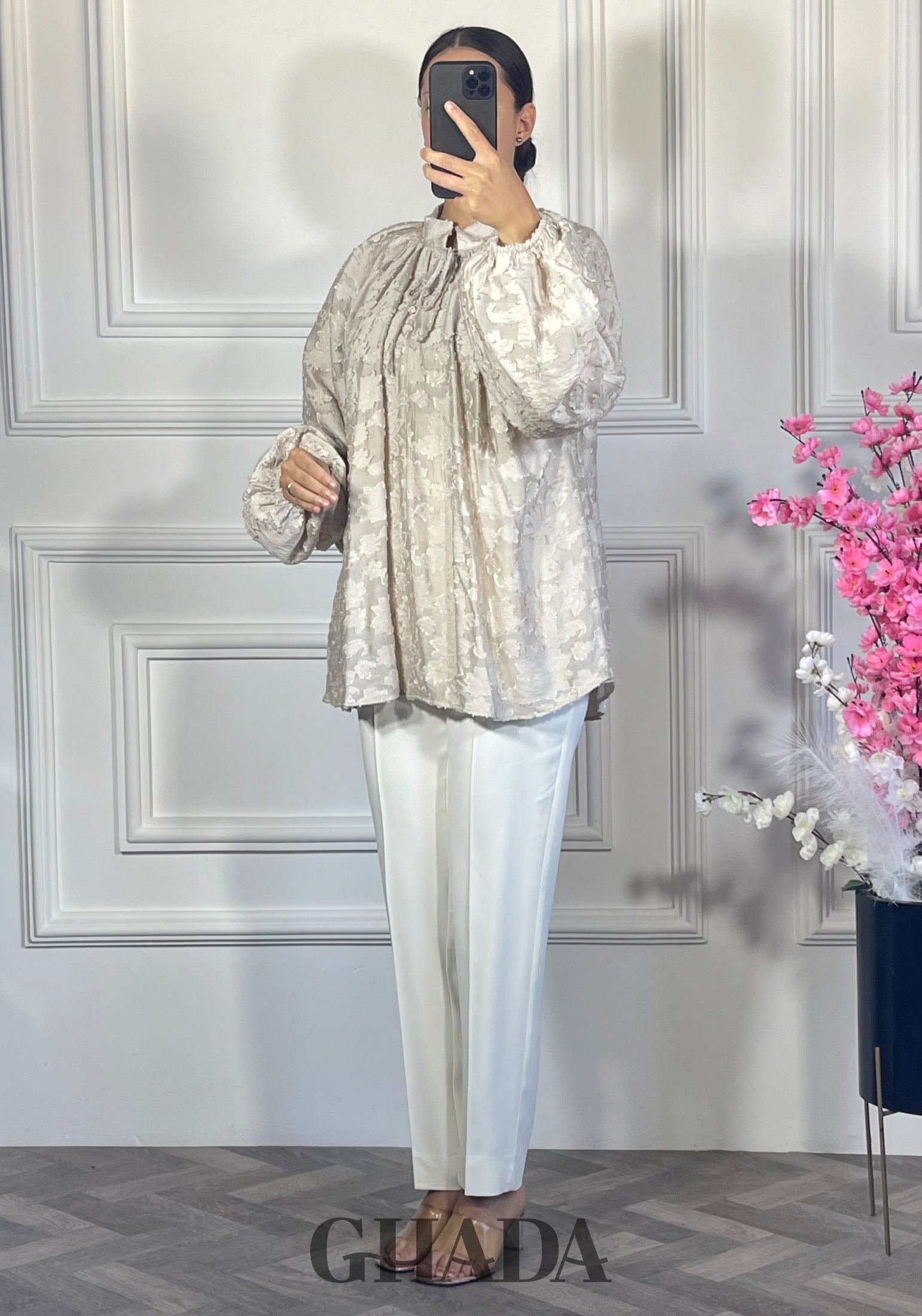 Chemise brodée  - Beige détail broderie - chemise femme - GHADA FASHION