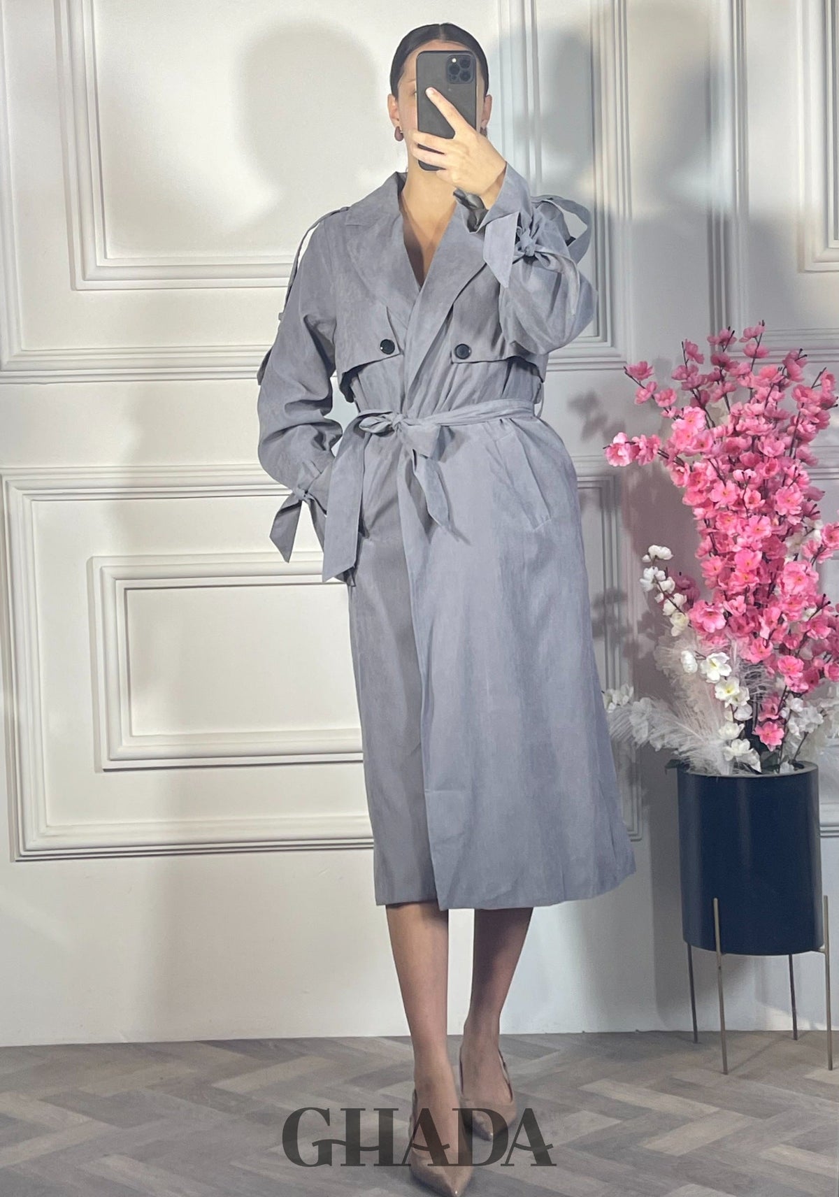 Trench-coat long oversize - Gris vue de dos - manteau femme - GHADA FASHION