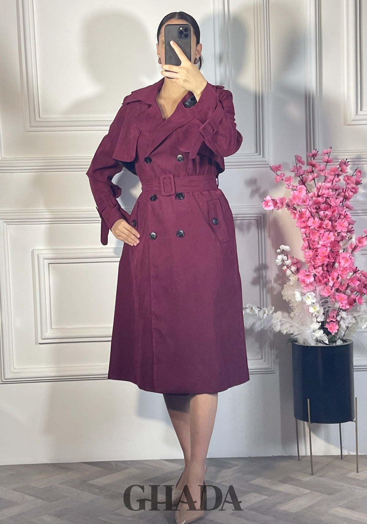 Trench long boutonné - Bordeaux vue de dos - manteau femme - GHADA FASHION