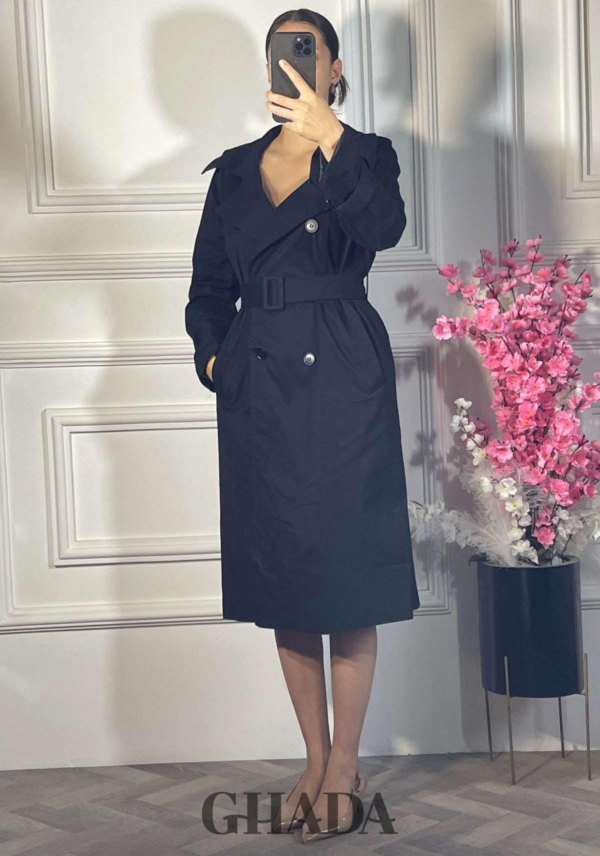 Trench-coat long ceinturé - Noir détail broderie - manteau femme - GHADA FASHION