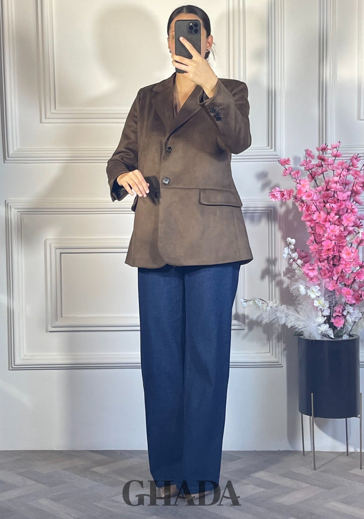 Veste en daim - Marron chocolat vue de dos - veste femme - GHADA FASHION