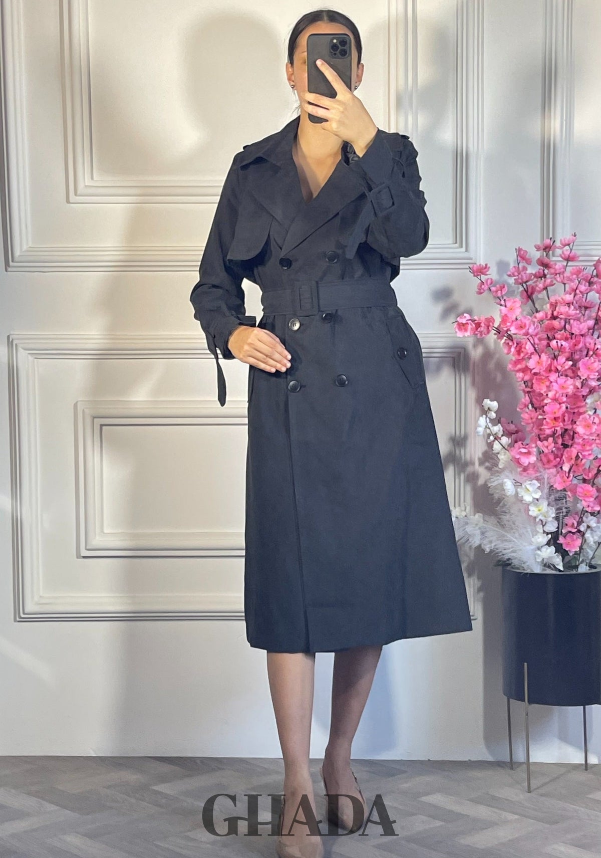 Trench long boutonné - Noir détail broderie - manteau femme - GHADA FASHION