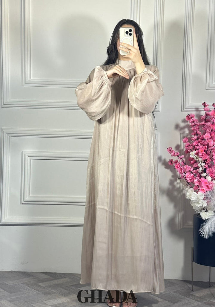 Robe longue en beige