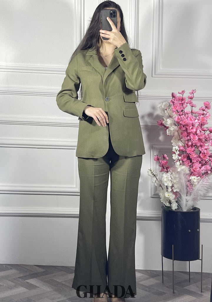 Ensemble Tailleur en vert kaki