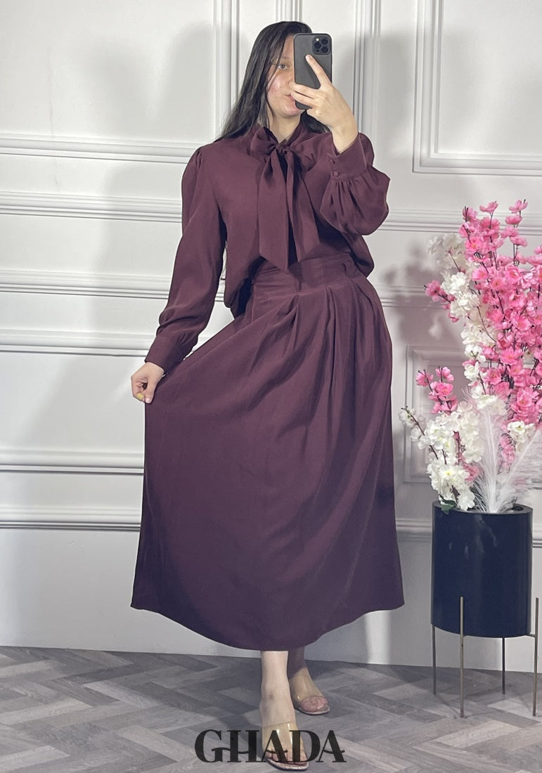 Ensemble chemise avec jupe