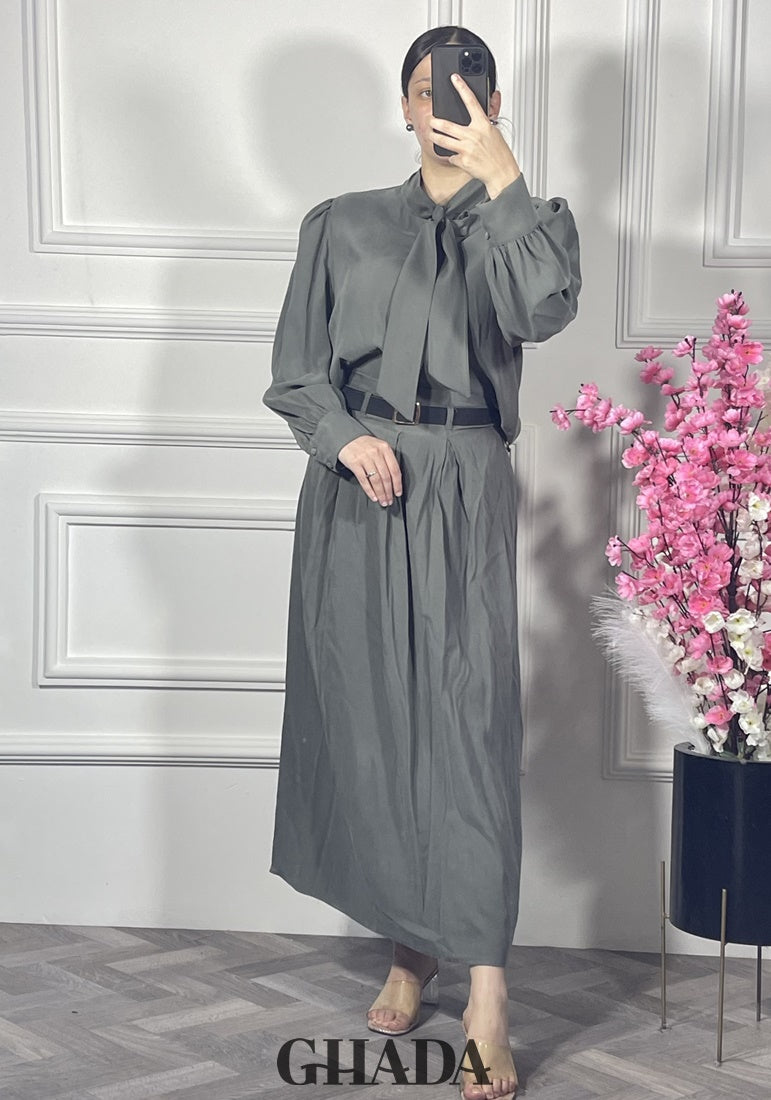 Ensemble chemise avec jupe