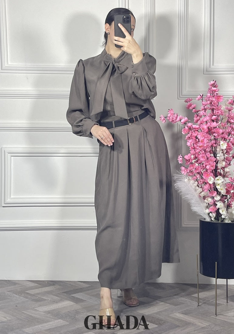 Ensemble chemise avec jupe