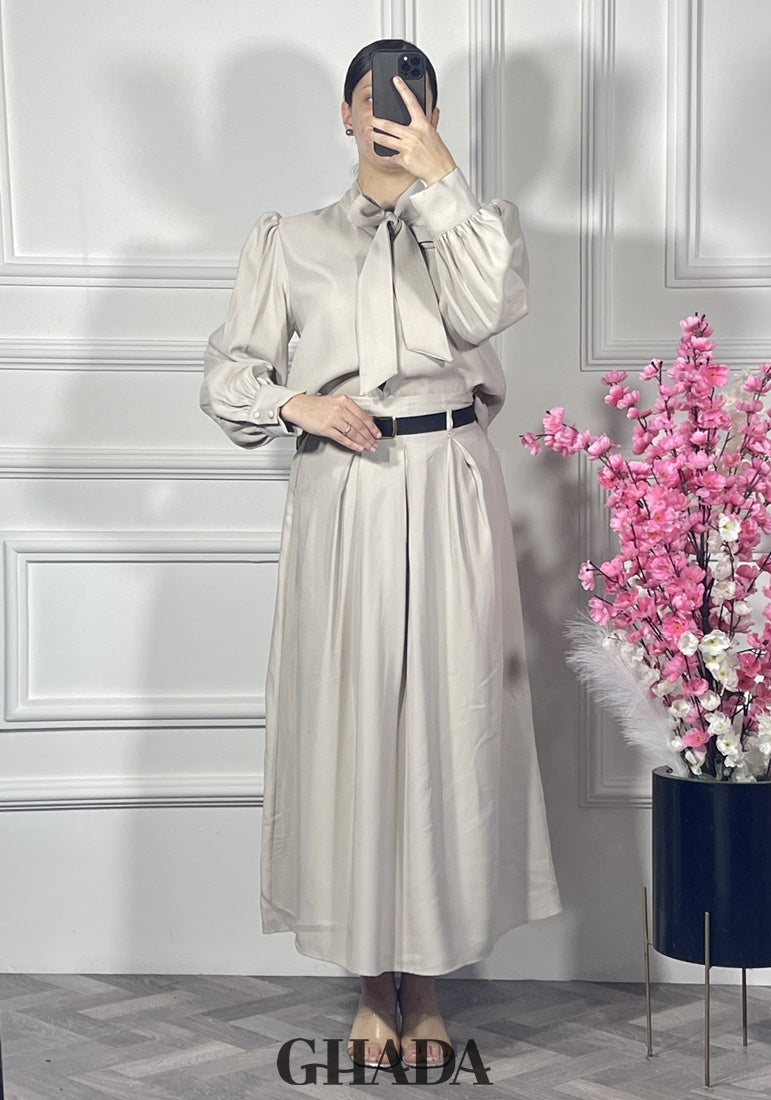 Ensemble chemise avec jupe