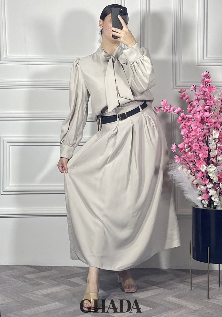 Ensemble chemise avec jupe