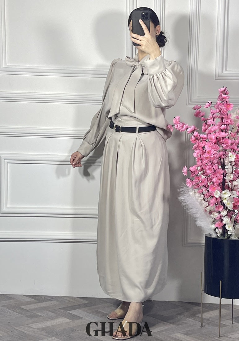 Ensemble chemise avec jupe