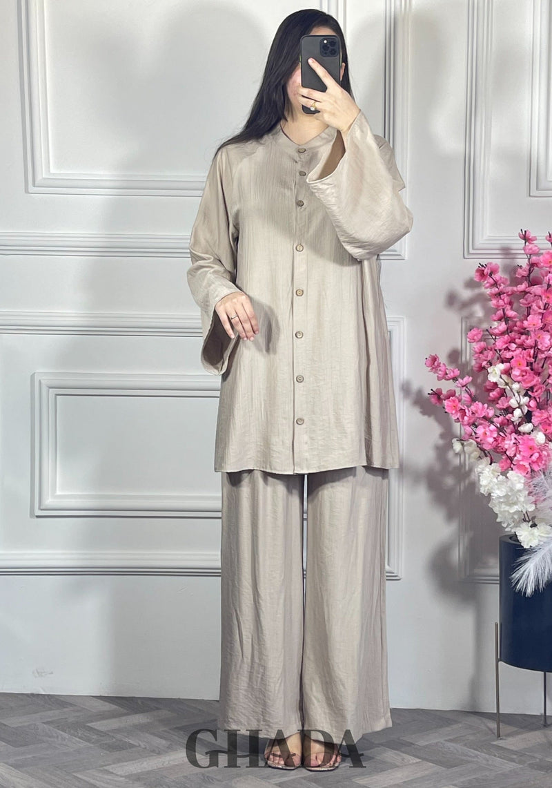 Ensemble en lin brodé - beige