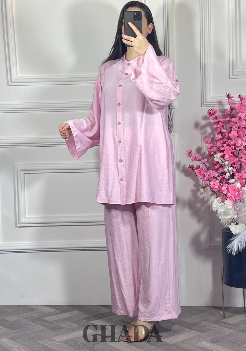 Ensemble en lin brodé - rose