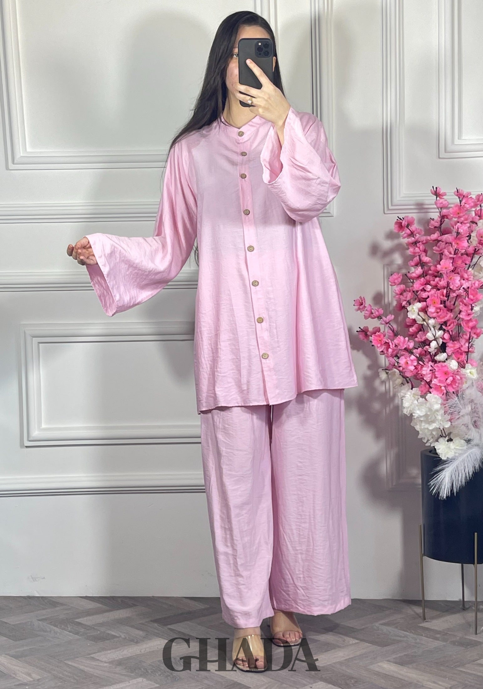 Ensemble en lin brodé - rose
