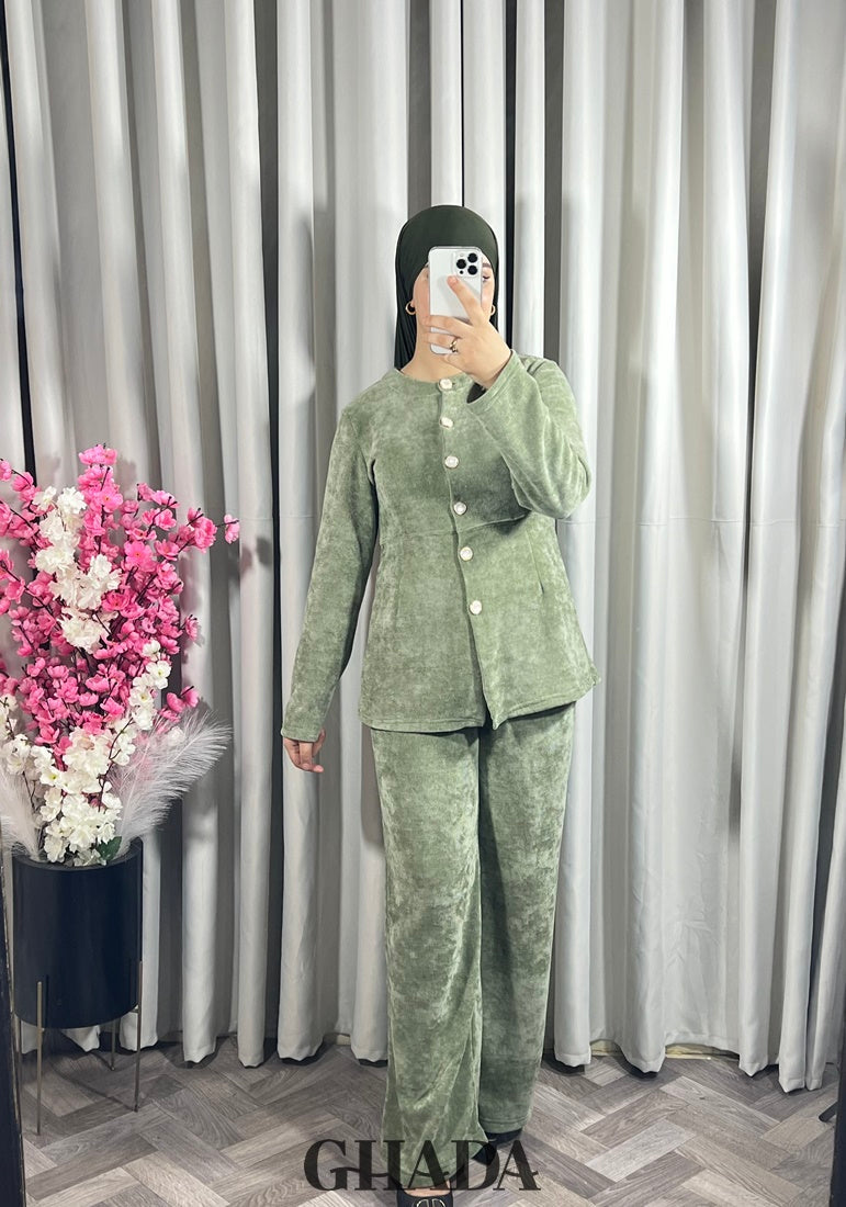 Ensemble en maille en vert