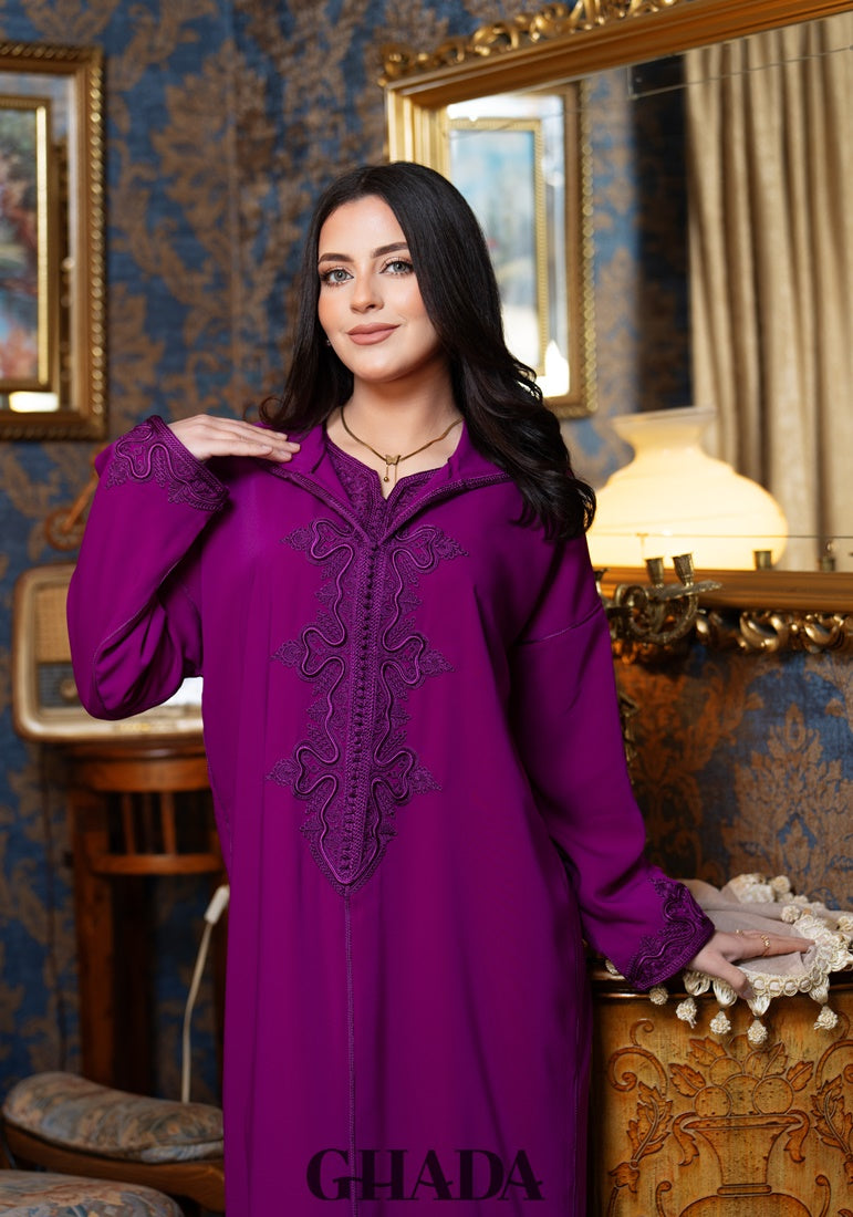 Djellaba traditionnelle avec Qmiss
