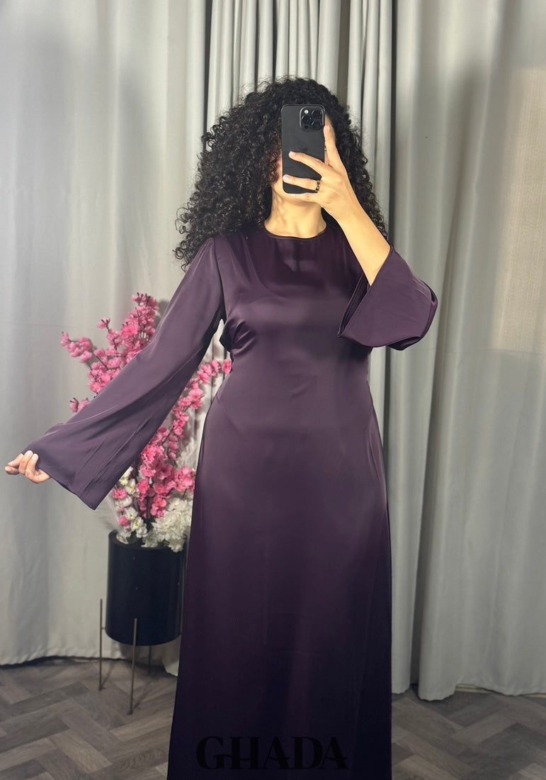 فستان ساتان طويل وأنيق – موف