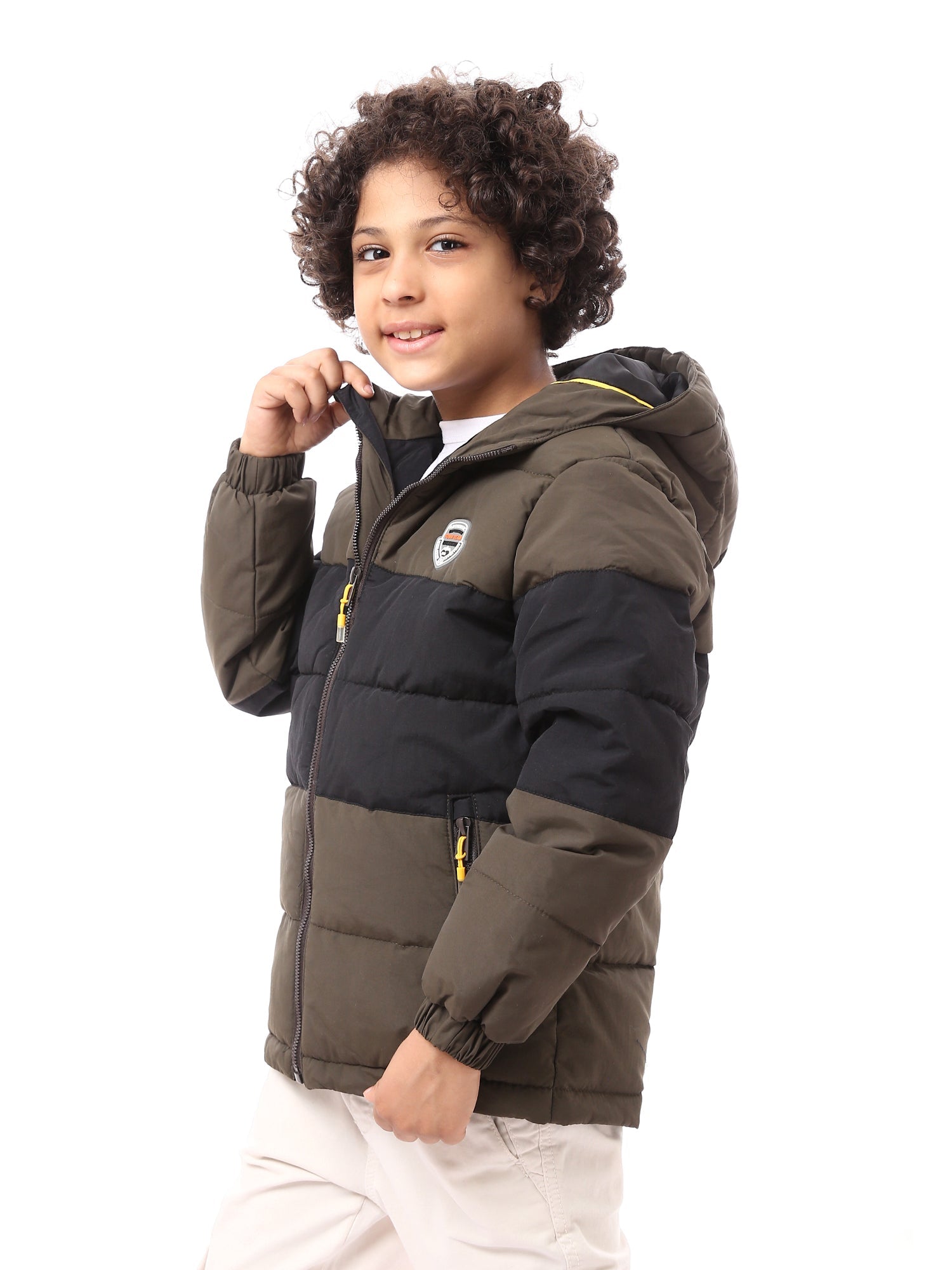 Veste d’hiver garçon matelassée avec capuche au design pratique et chaud – JAC24WFWP28804TB1