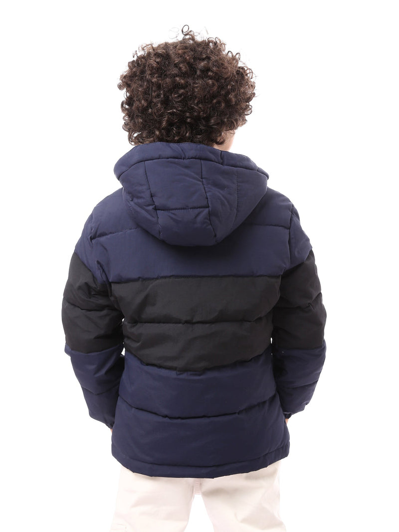 Veste d’hiver garçon matelassée avec capuche au design pratique et chaud – JAC24WFWP28804TB1