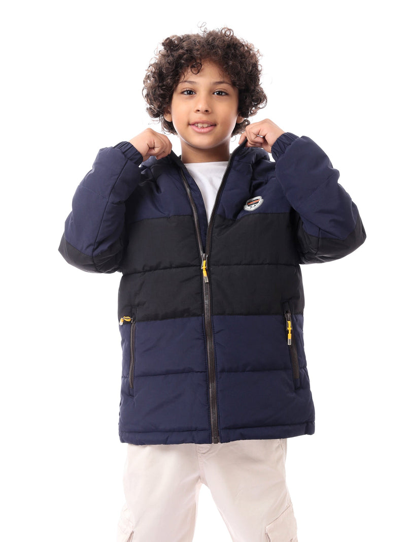 Veste d’hiver garçon matelassée avec capuche au design pratique et chaud – JAC24WFWP28804TB1
