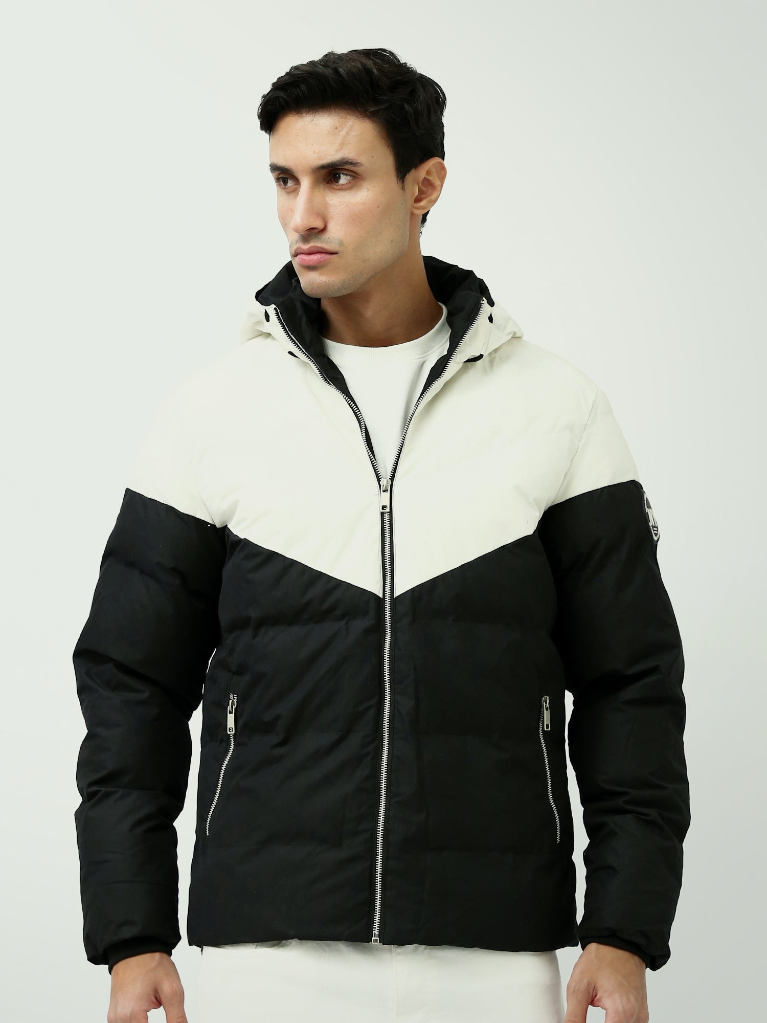 Veste homme matelassée avec capuche au design moderne - JAC24WWCP28421TM1