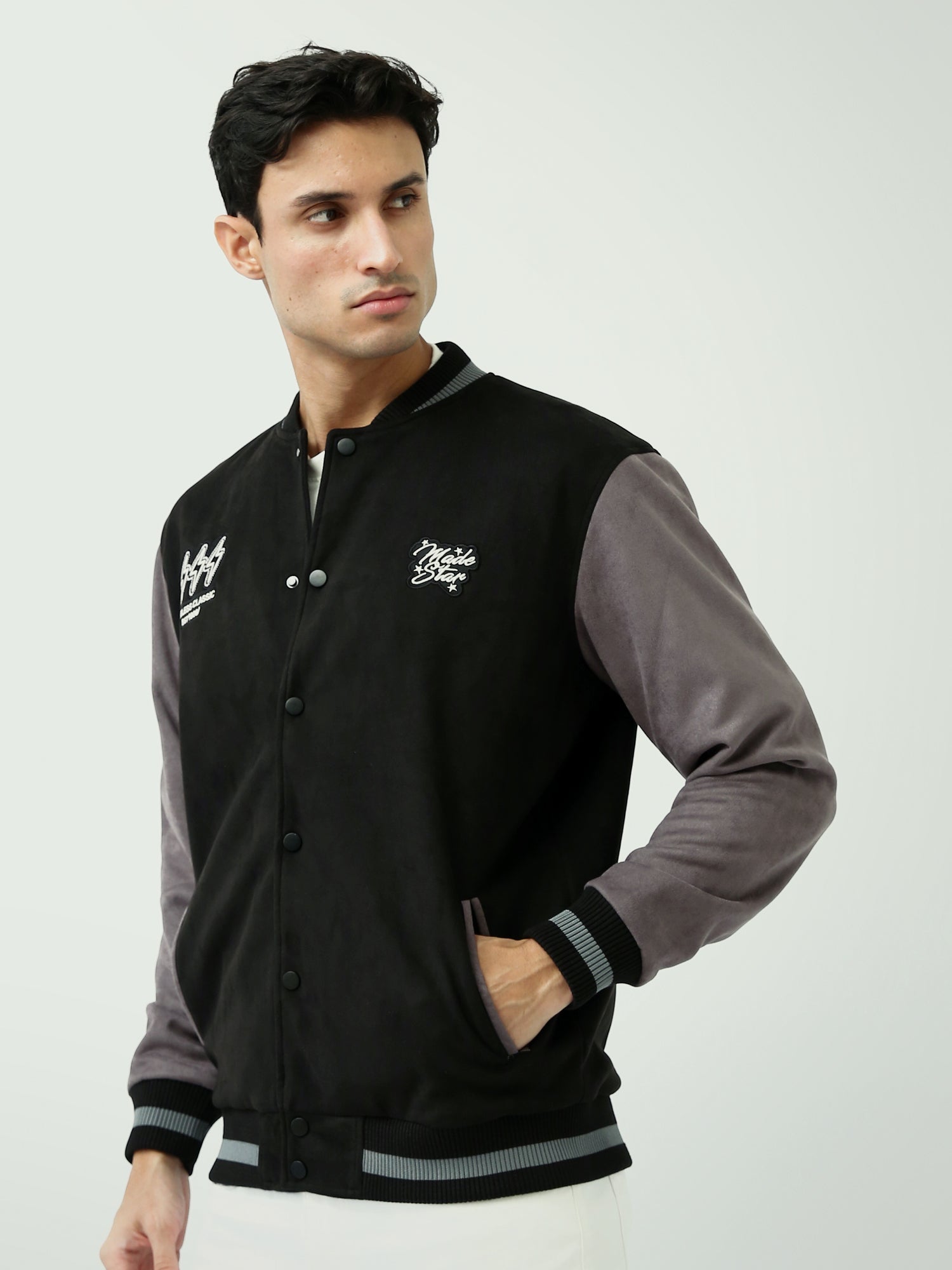 جاكيت رجالي كاجوال بتصميم جامعي عصري - JAC25WCCL26174TM1