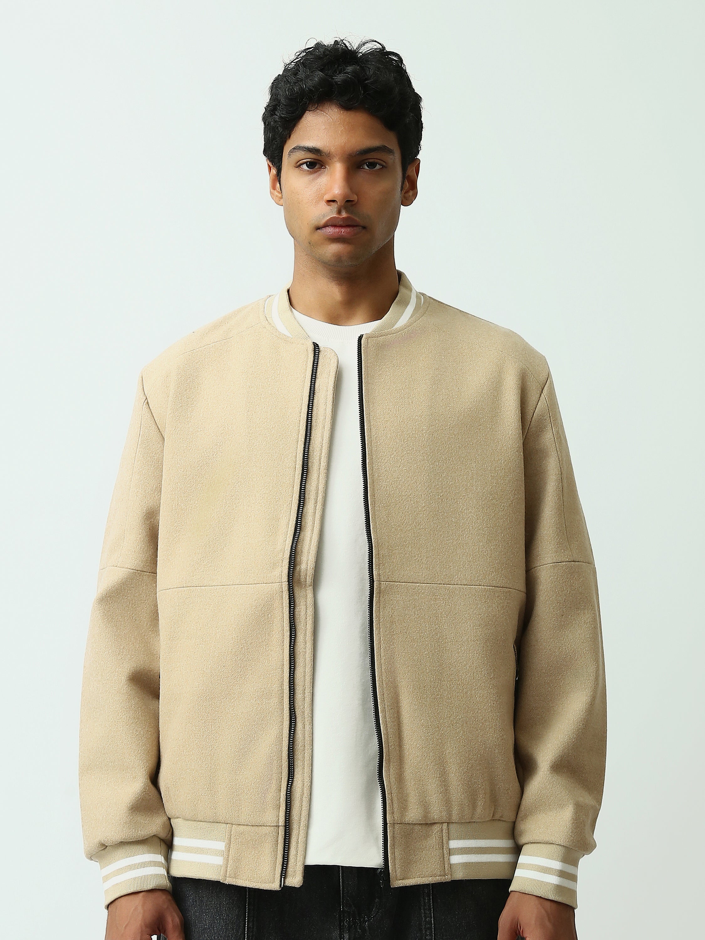 Veste homme zippée style bomber – Design minimaliste et confort moderne - JAC26WHCS28010TM1