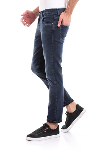 Jean homme bleu foncé à coupe confortable au design moderne - JNS22SFDN22724TS1