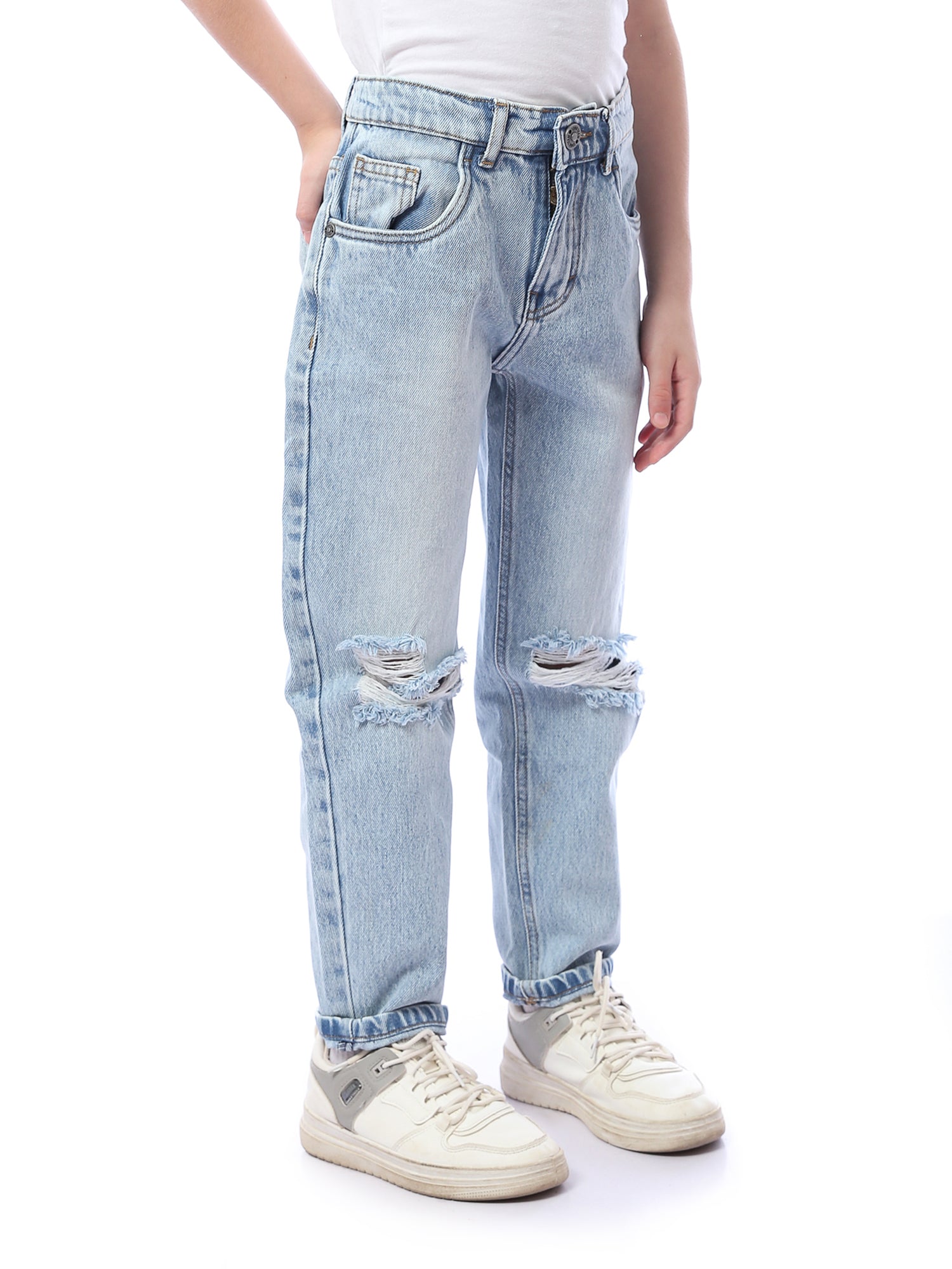 Jean garçon à coupe large avec déchirures tendance pour un look jeune et moderne – JNS23SLCW22652TB1