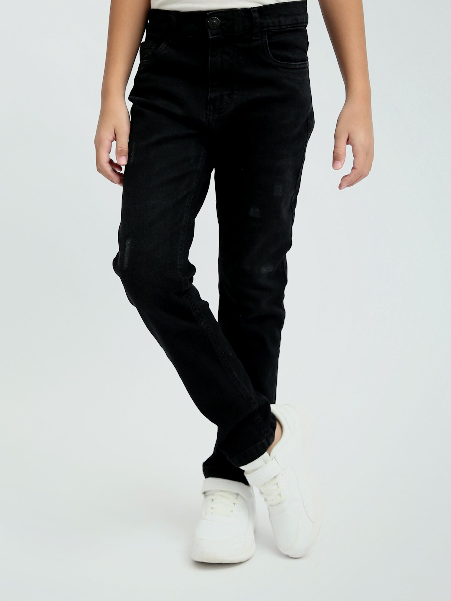 Jean Garçon Noir Slim Fit – Pantalon Denim Confortable et Moderne - JNS24GCSW31290TB1