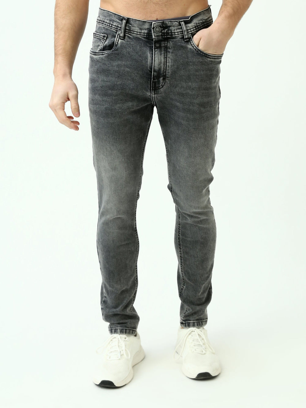 Jean Homme Carrot Fit – Coupe Conique et Style Denim Moderne - JNS24GPBW22127TM1