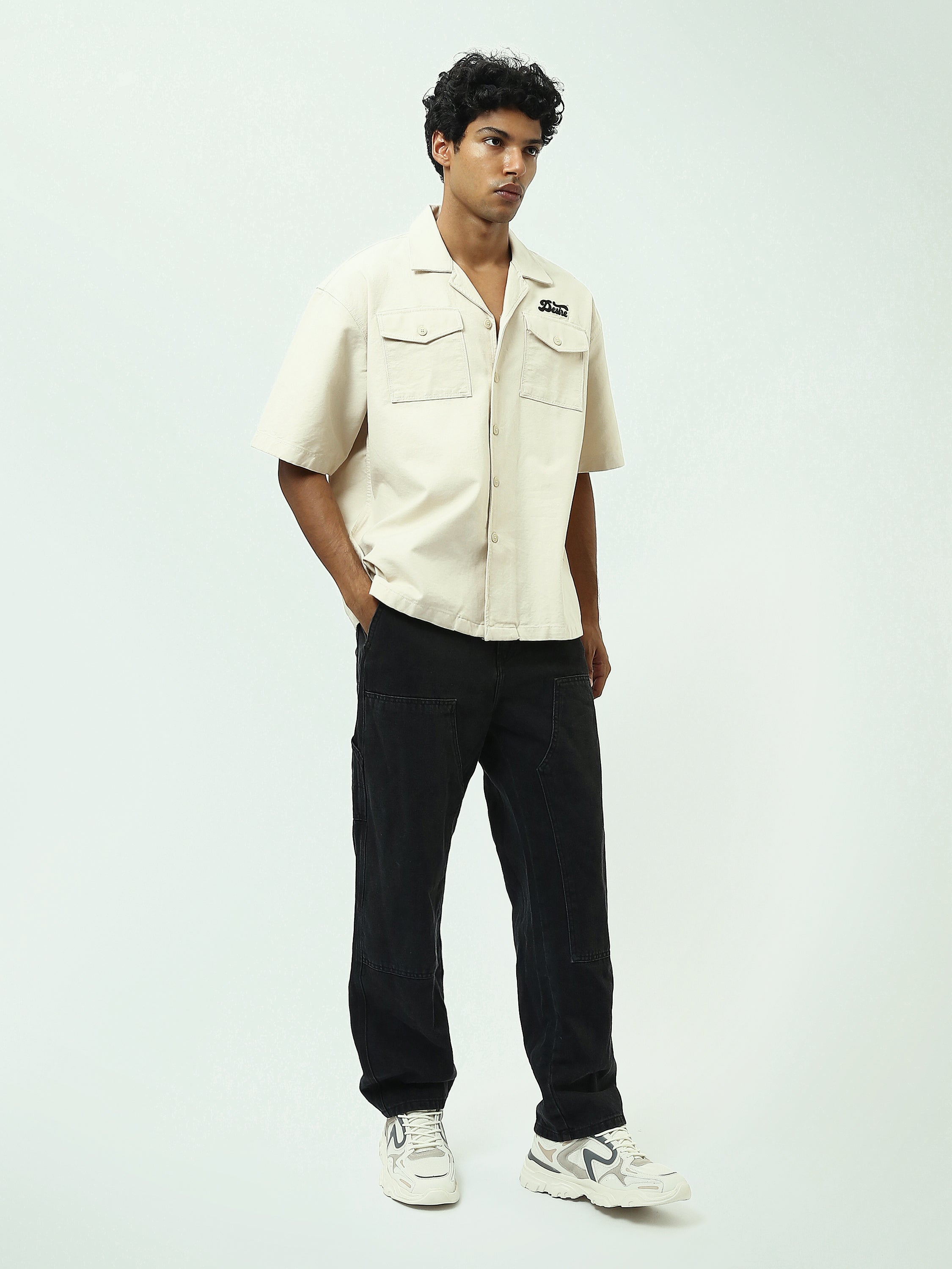 Jean Homme Loose Fit à Effet Délavé et Détails Usés - JNS25GBBP22145TM1