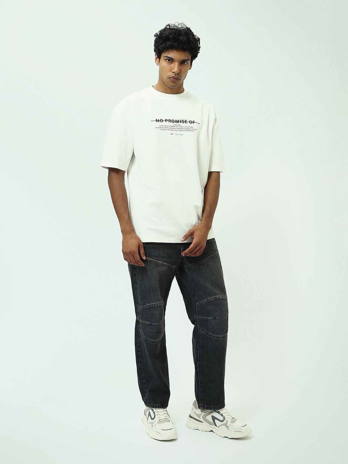 Jean Homme Coupe Baggy à Empiècements et Effet Délavé - JNS25GBBW22147TM1