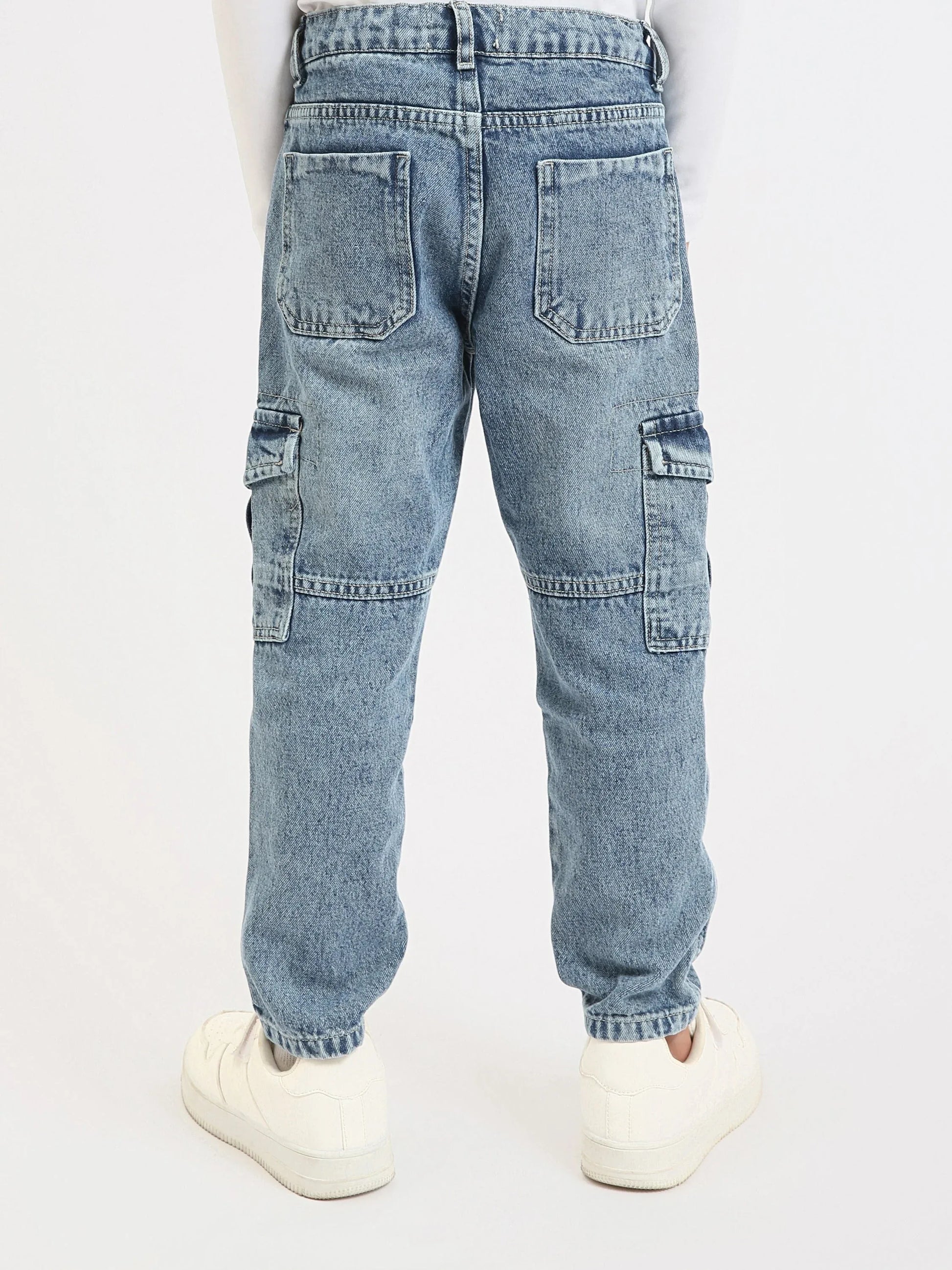 Jean cargo garçon en denim avec poches latérales – Coupe confortable - JNS25GBBW76704MB1 - Justyol