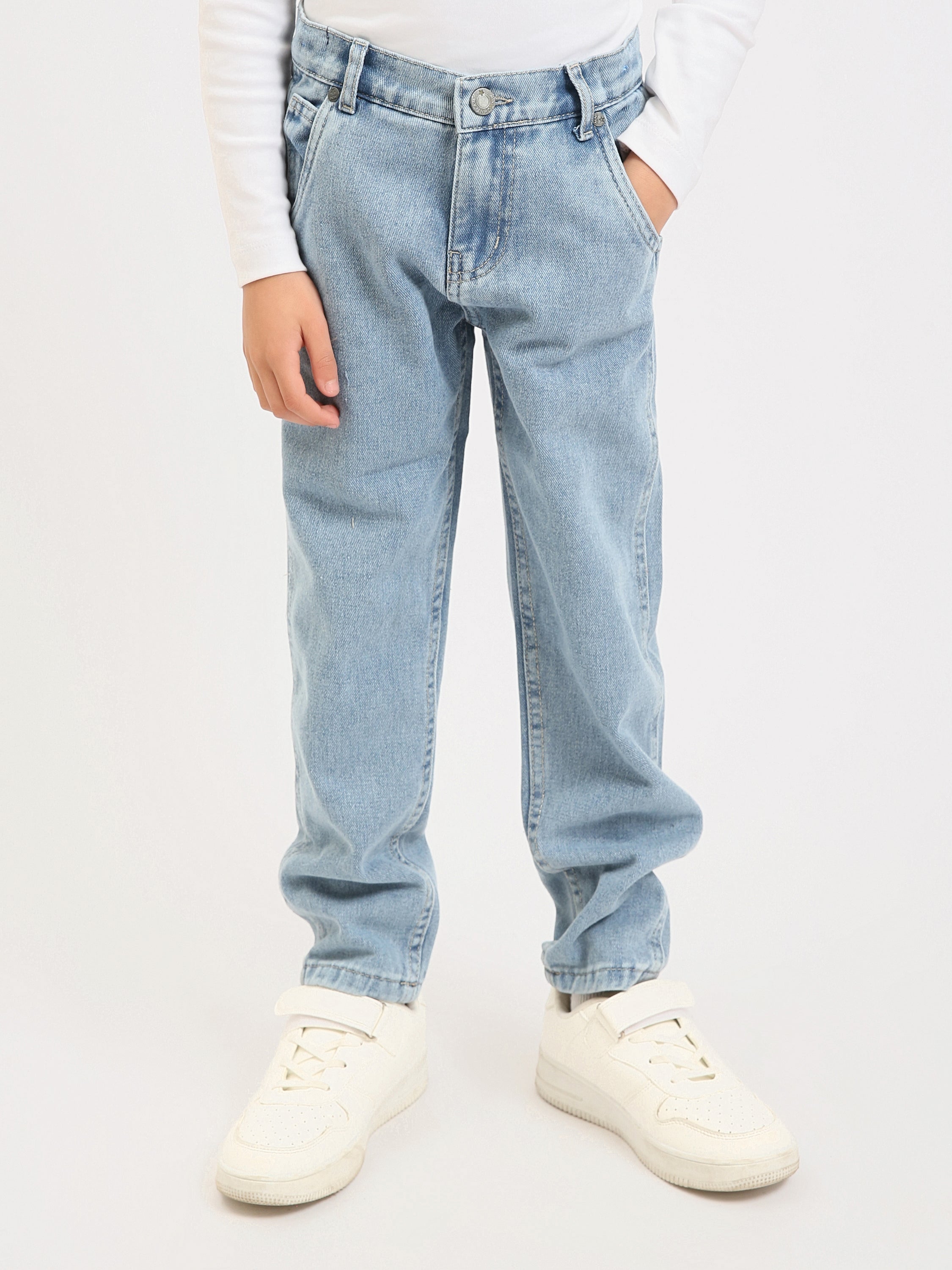 Jean garçon en denim coupe droite – JNS25GMBW76703MB1