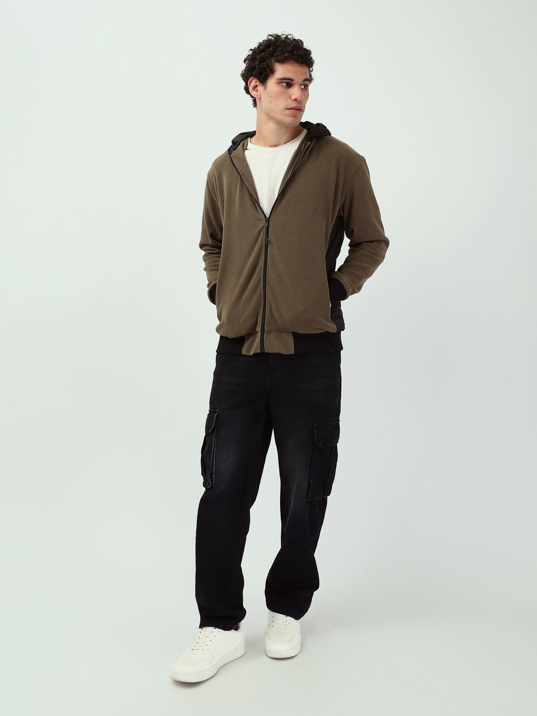 Jean cargo homme coupe droite – Style urbain et fonctionnalité - JNS25GMGW24307TM1