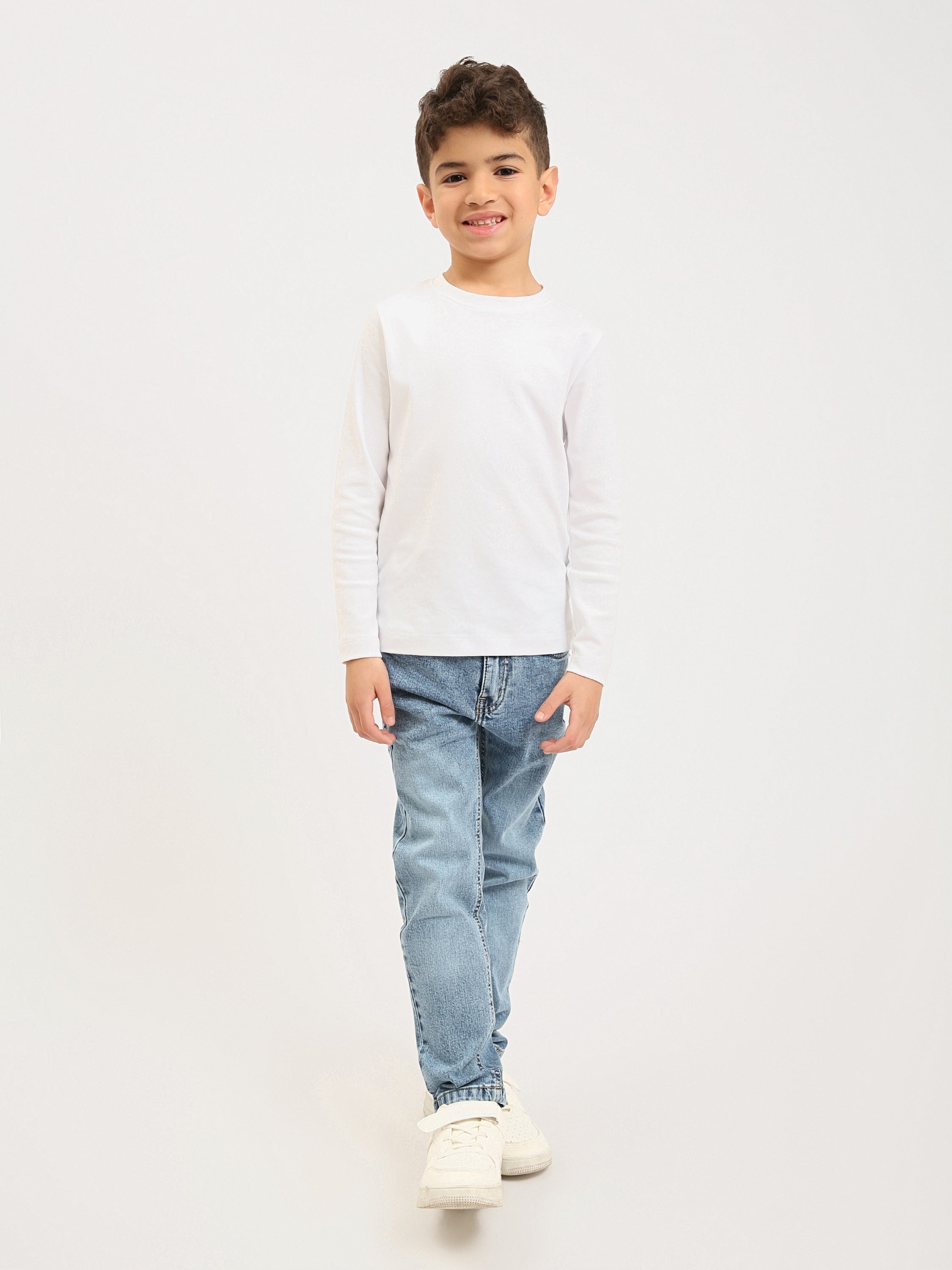 Jean garçon coupe confortable – Style moderne et usage quotidien - JNS25GSBW76700MB1