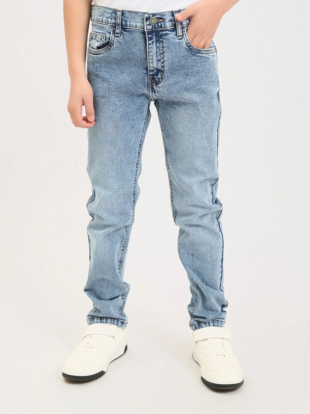 Jean ado garçon coupe droite – Denim confortable pour le quotidien - JNS25GSBW76700MJ1