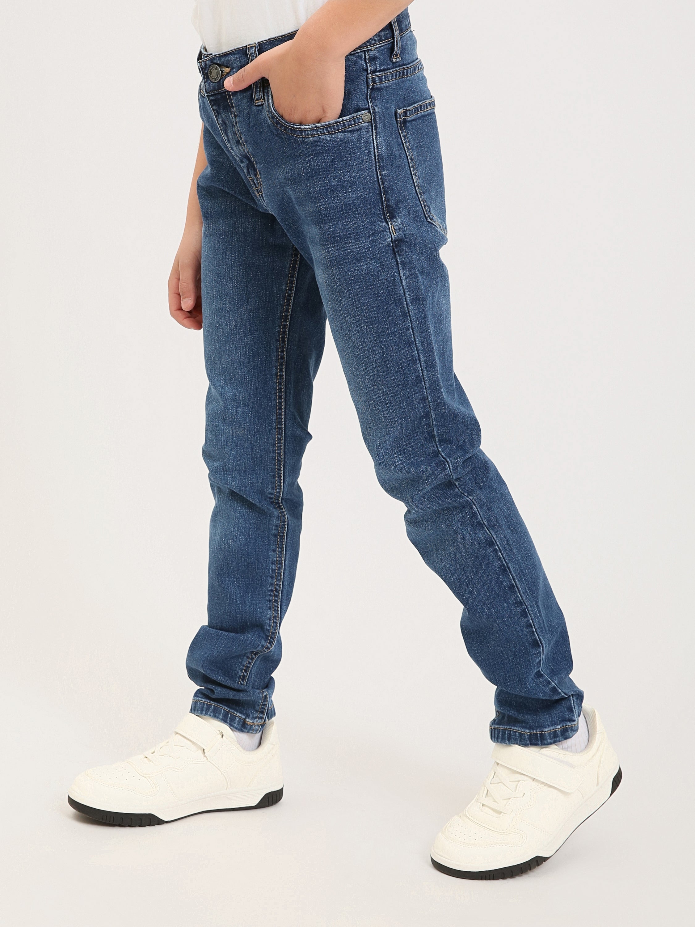 Jean ado garçon coupe droite – Denim confortable pour le quotidien - JNS25GSBW76700MJ1
