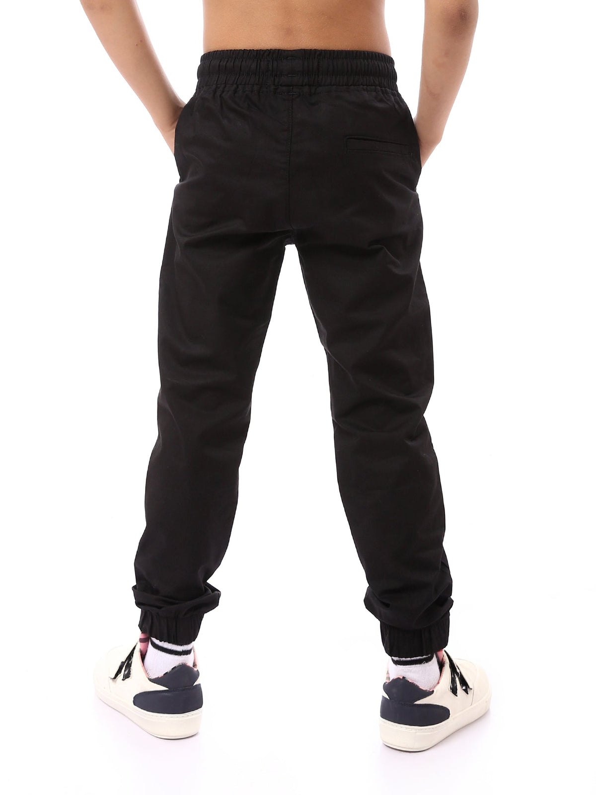 Pantalon de survêtement pour garçon avec taille élastique, au design pratique et confortable – JOG23SGBS24246TB1