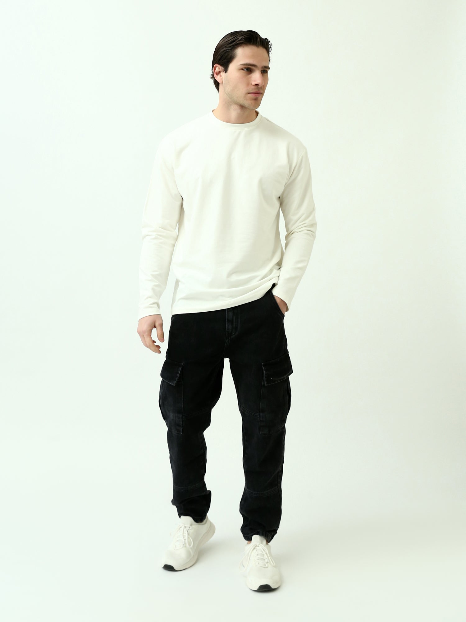 بنطلون جينز رجالي بجيب جانبي - JOG24GDWL24300TM1