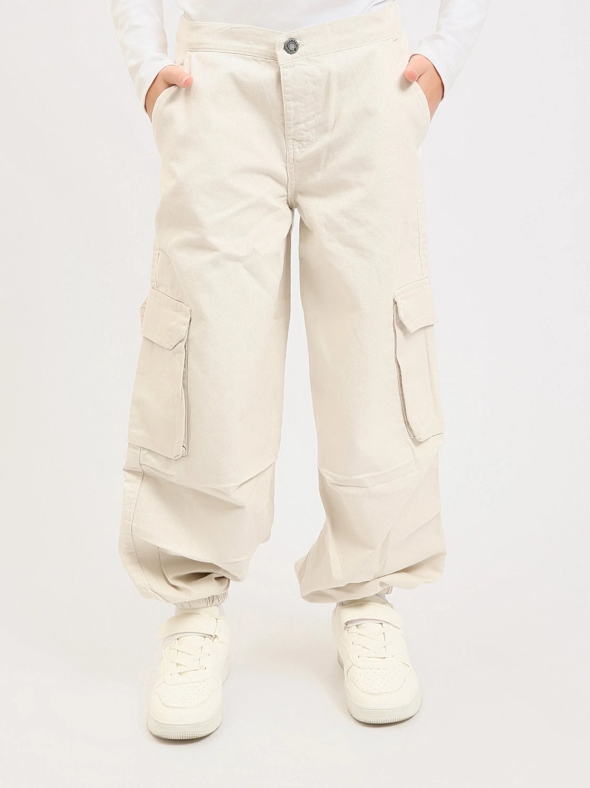 Pantalon cargo jogger ado fille, taille confortable et poches à rabat - JOG25GGBP71443MR1 - Justyol