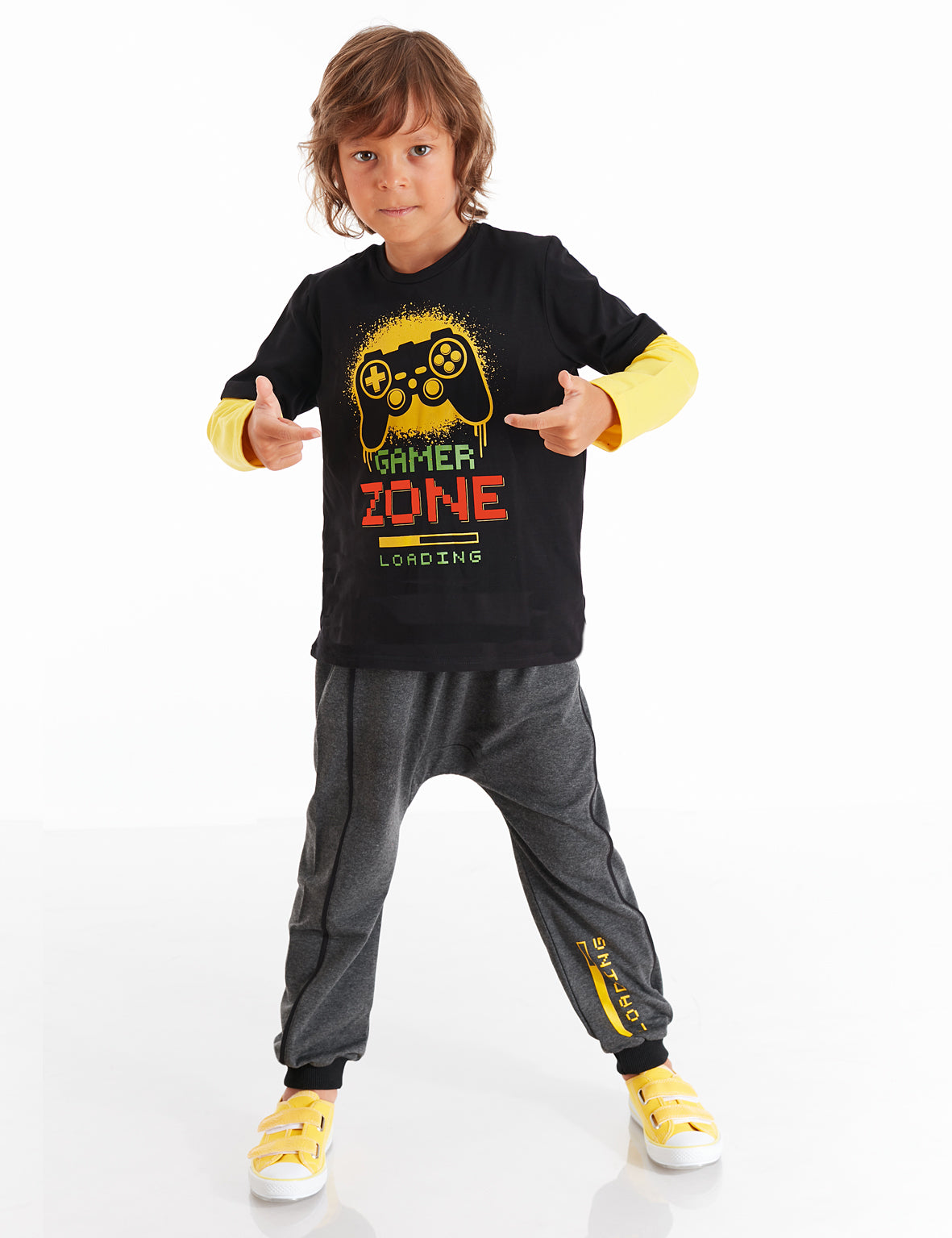 <tc>ensemble t-shirt et pantalon pour garçon Loading</tc>