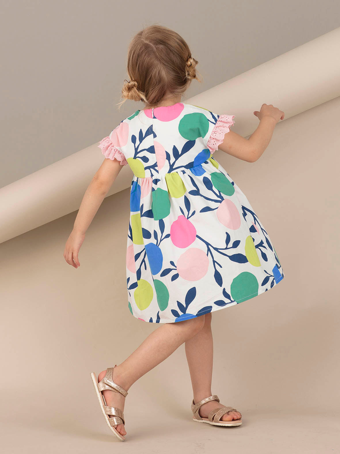 <tc>Robe de fille en popeline avec volants orange</tc>