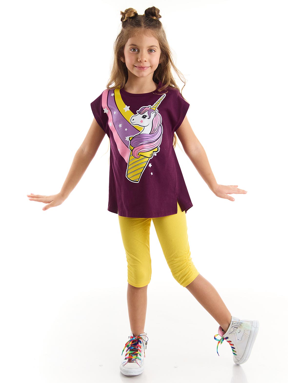 <tc>ensemble t-shirt et legging licorne pour fille.</tc>