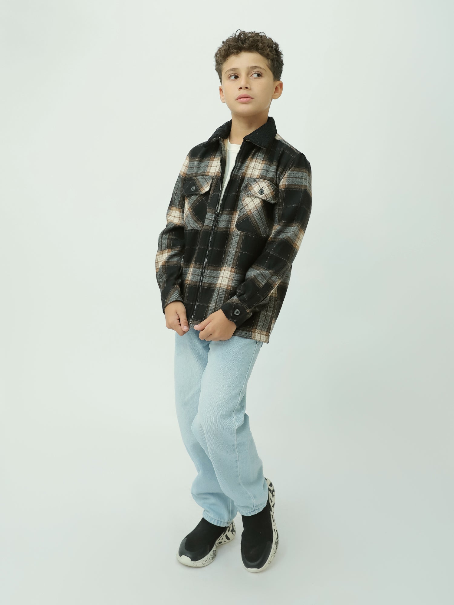 Chemise à carreaux enfant – Design moderne et chaleureux – OSH23ACCR19844TB1