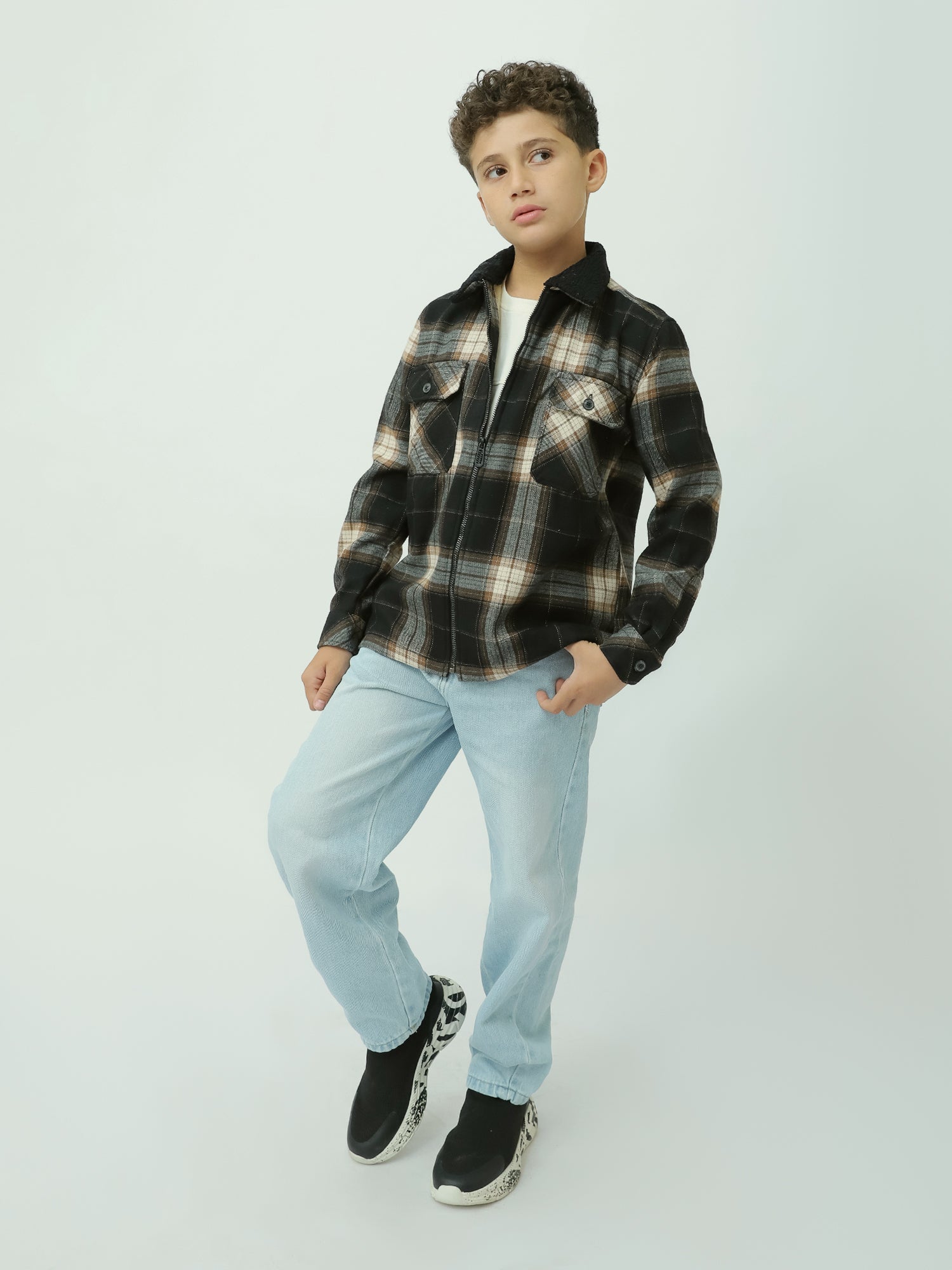 Chemise à carreaux enfant – Design moderne et chaleureux – OSH23ACCR19844TB1