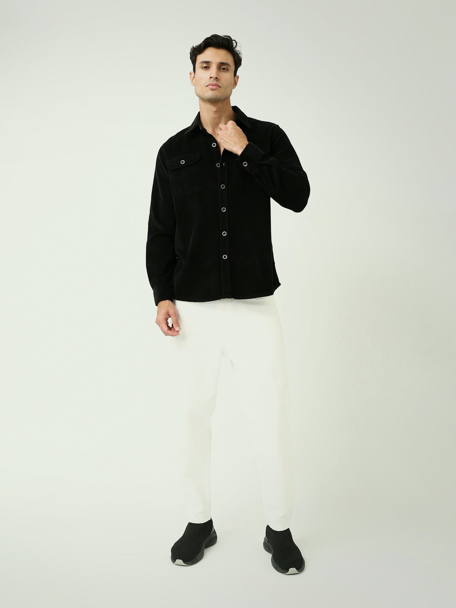 Chemise Homme en Corduroy – Élégance et Confort avec Design Classique et Pratique - OSH25WEUR19131TM1
